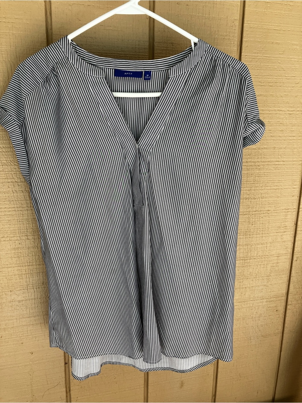 Apt. 9 Navy and White Pinstripe V-Neck Cap Sleeve Blouse